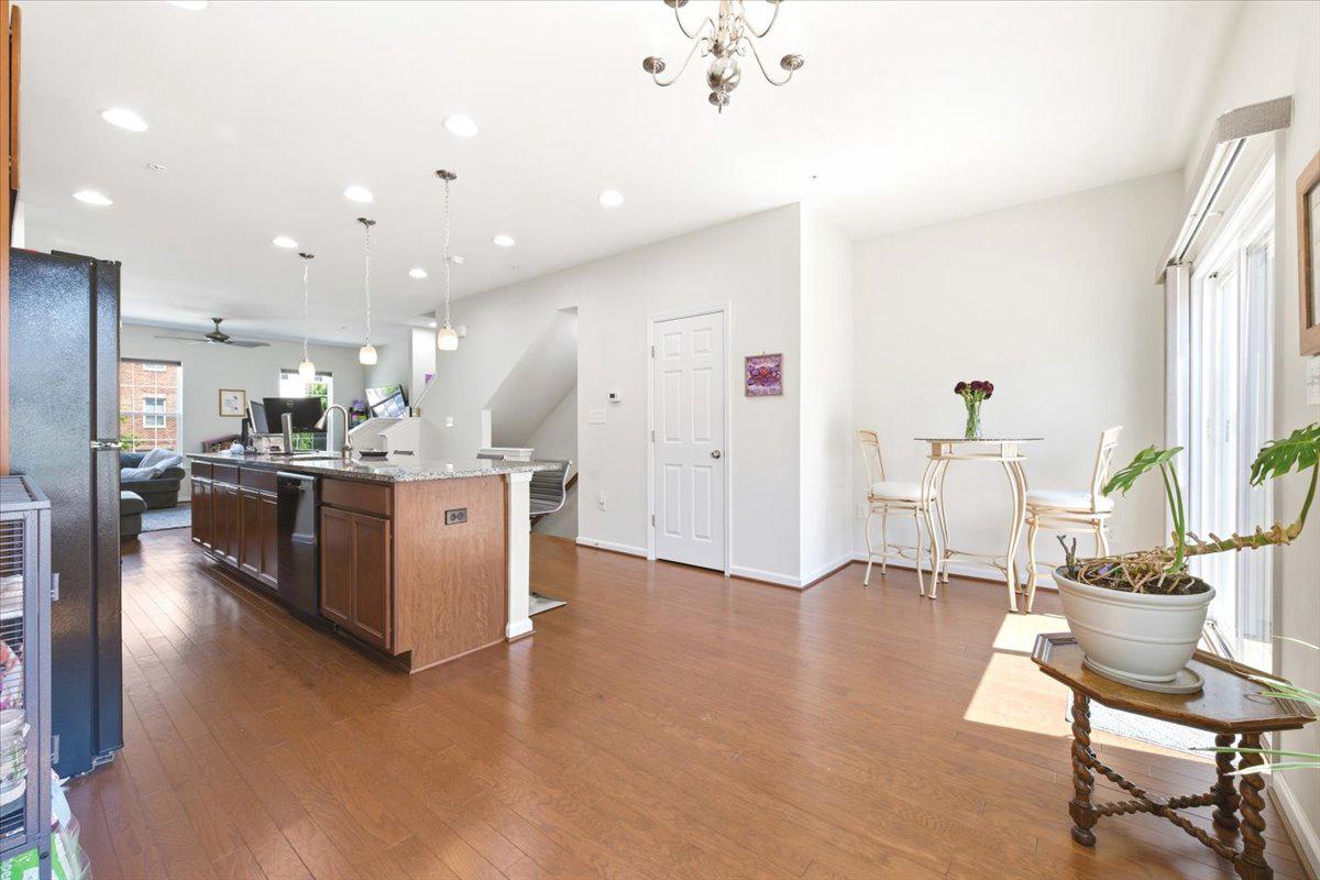 JEFFERSON PLACE - Residential