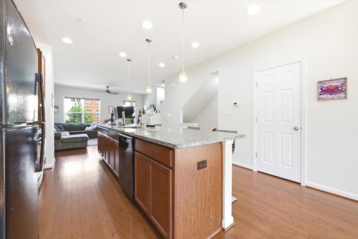 JEFFERSON PLACE - Residential