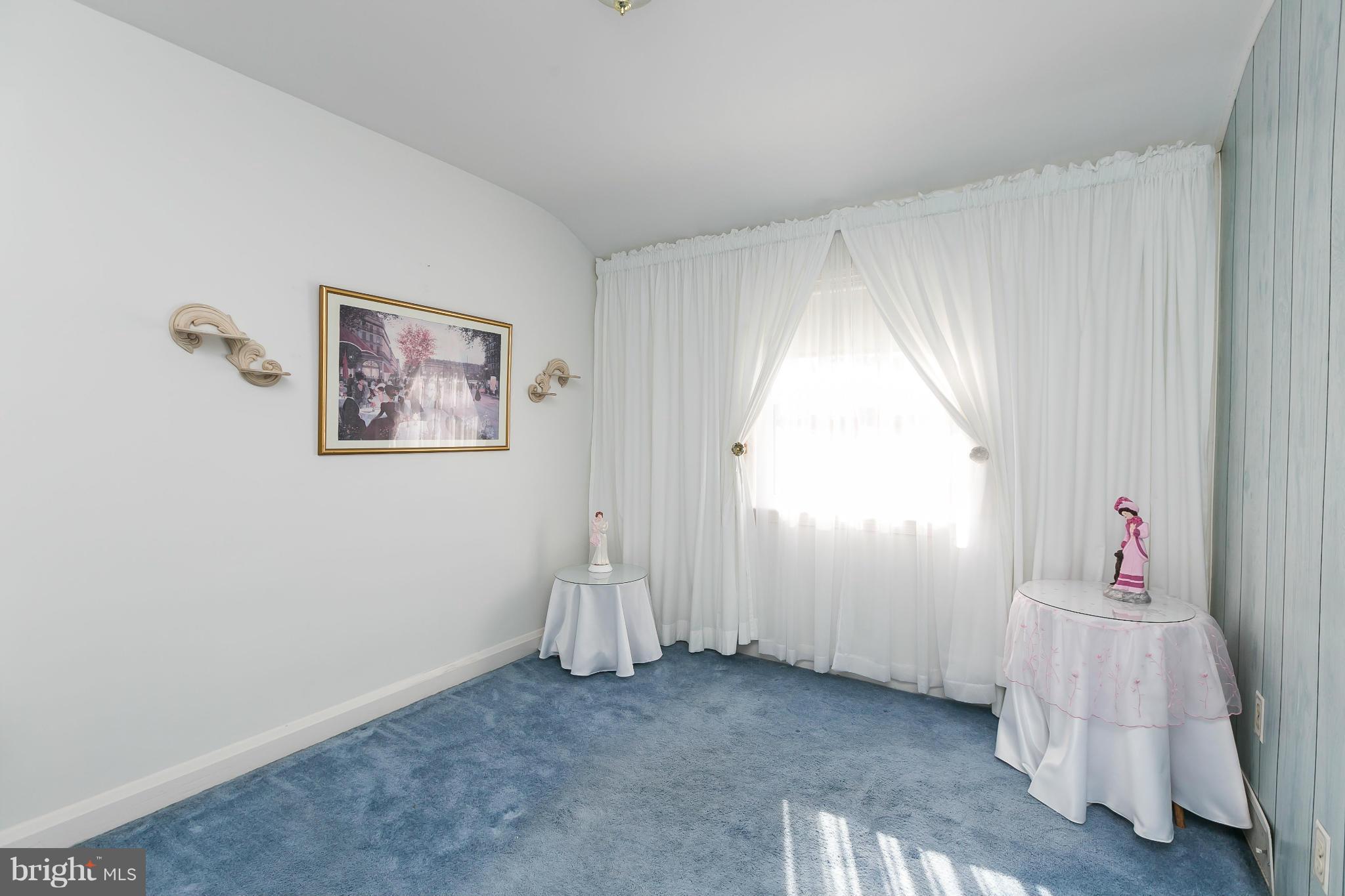 RIDGELEIGH - Residential