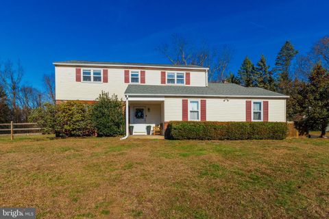 34 HOUK ROAD DOYLESTOWN PA 18901