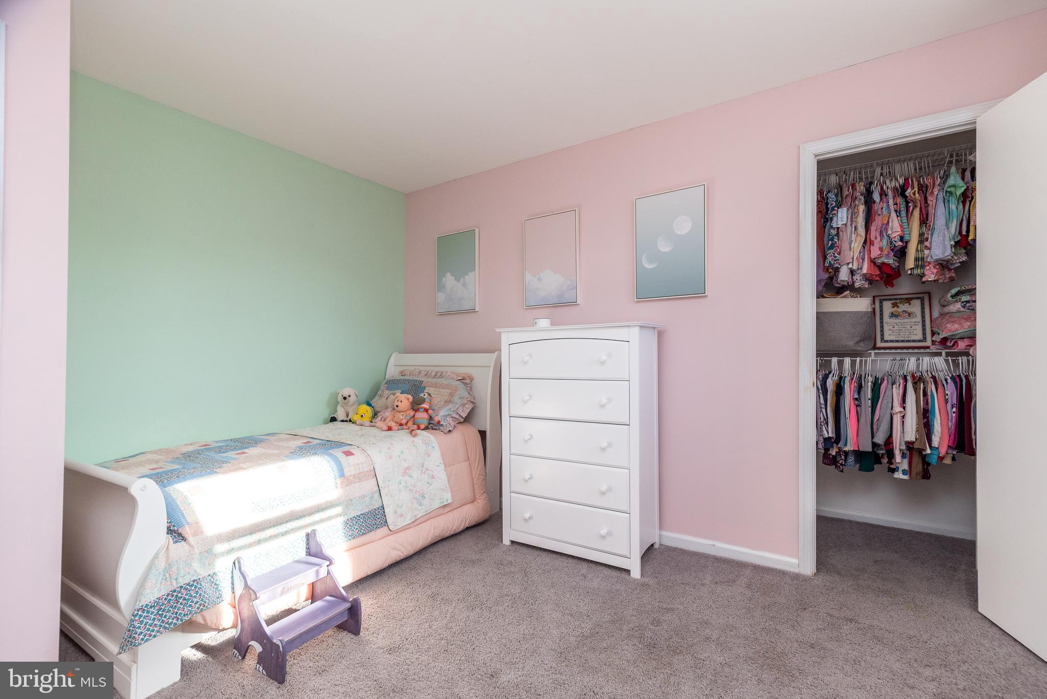 PHEASANT RUN - Residential