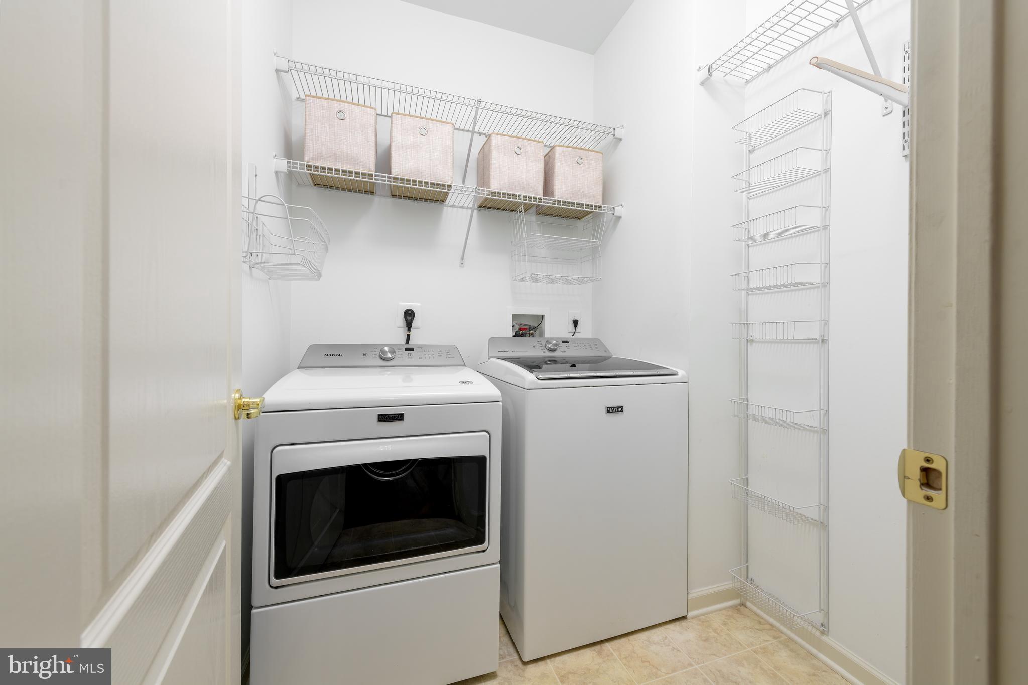 VILLAGES AT HILLVIEW - Residential