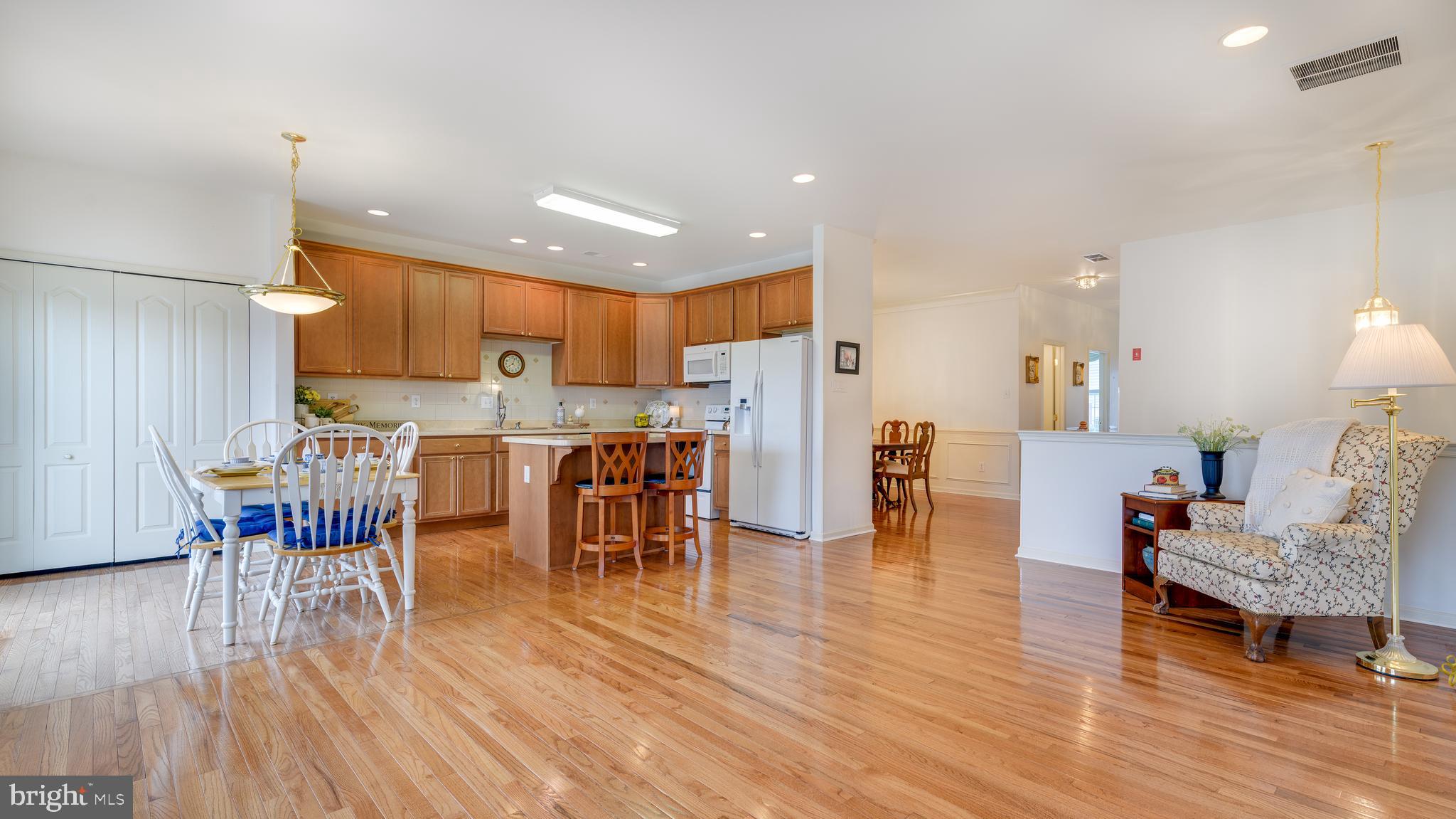 VILLAGES AT HILLVIEW - Residential