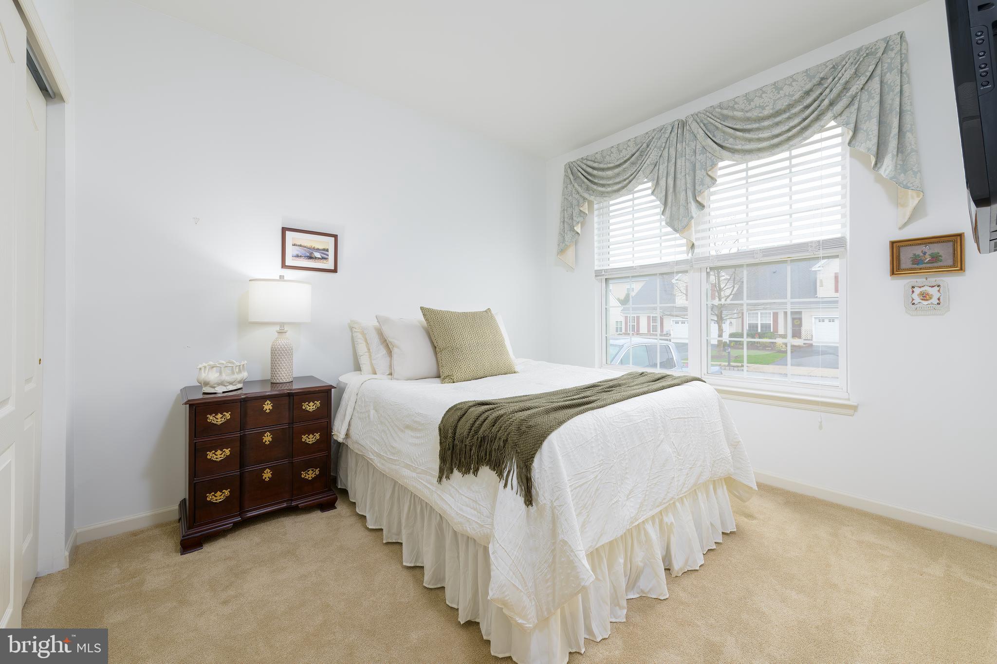 VILLAGES AT HILLVIEW - Residential