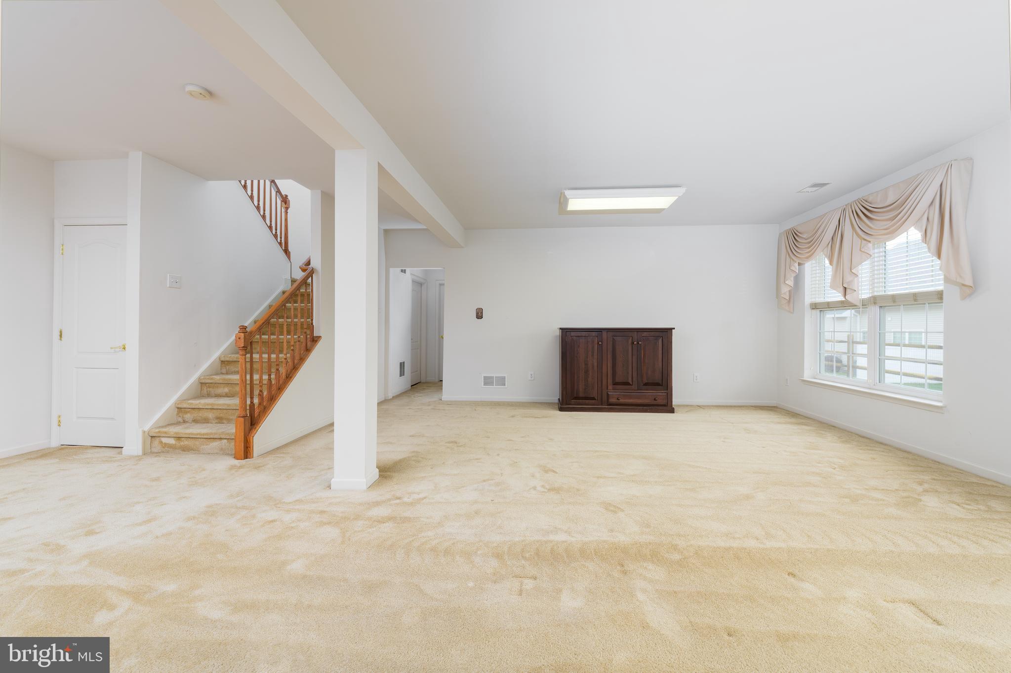 VILLAGES AT HILLVIEW - Residential