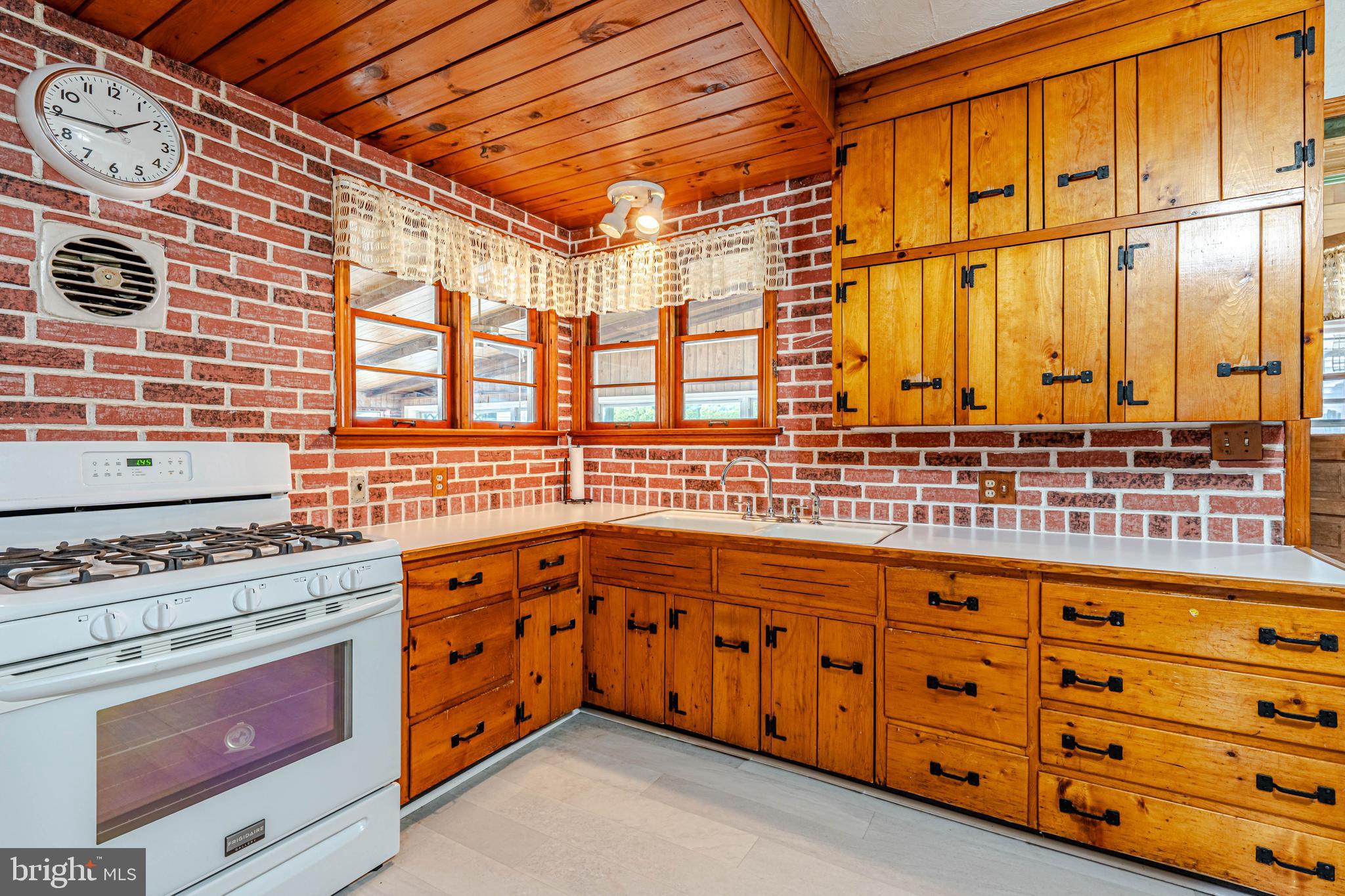 NONE  AVAILABLE - Residential