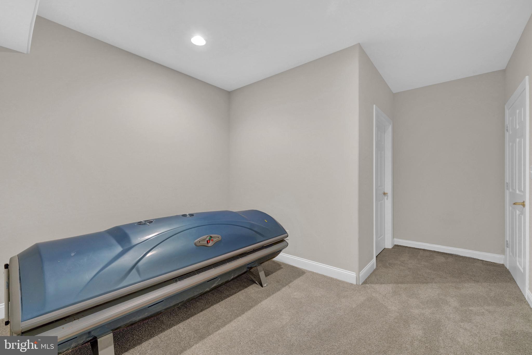 NIVIN VIEW - Residential