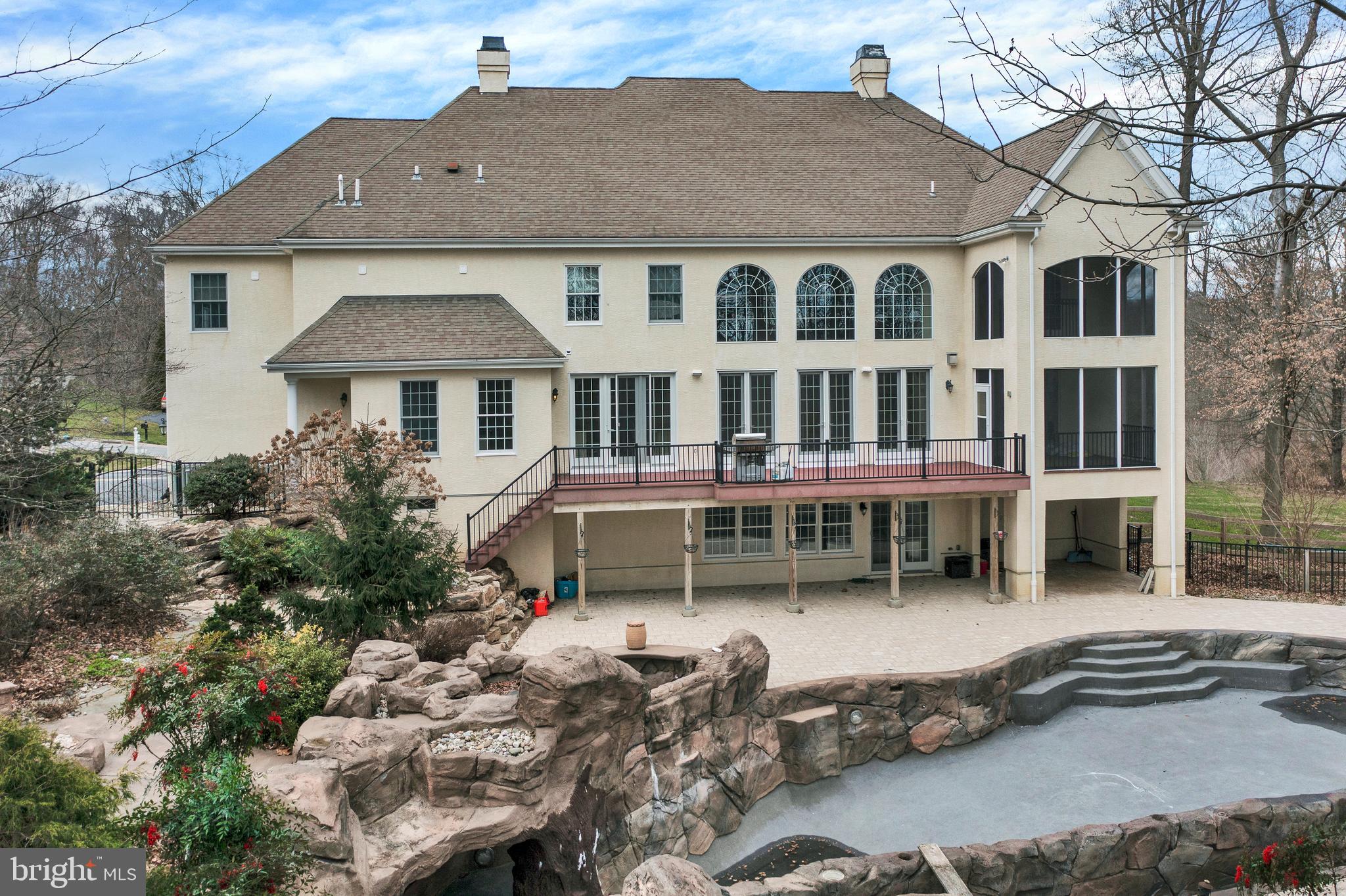 NIVIN VIEW - Residential