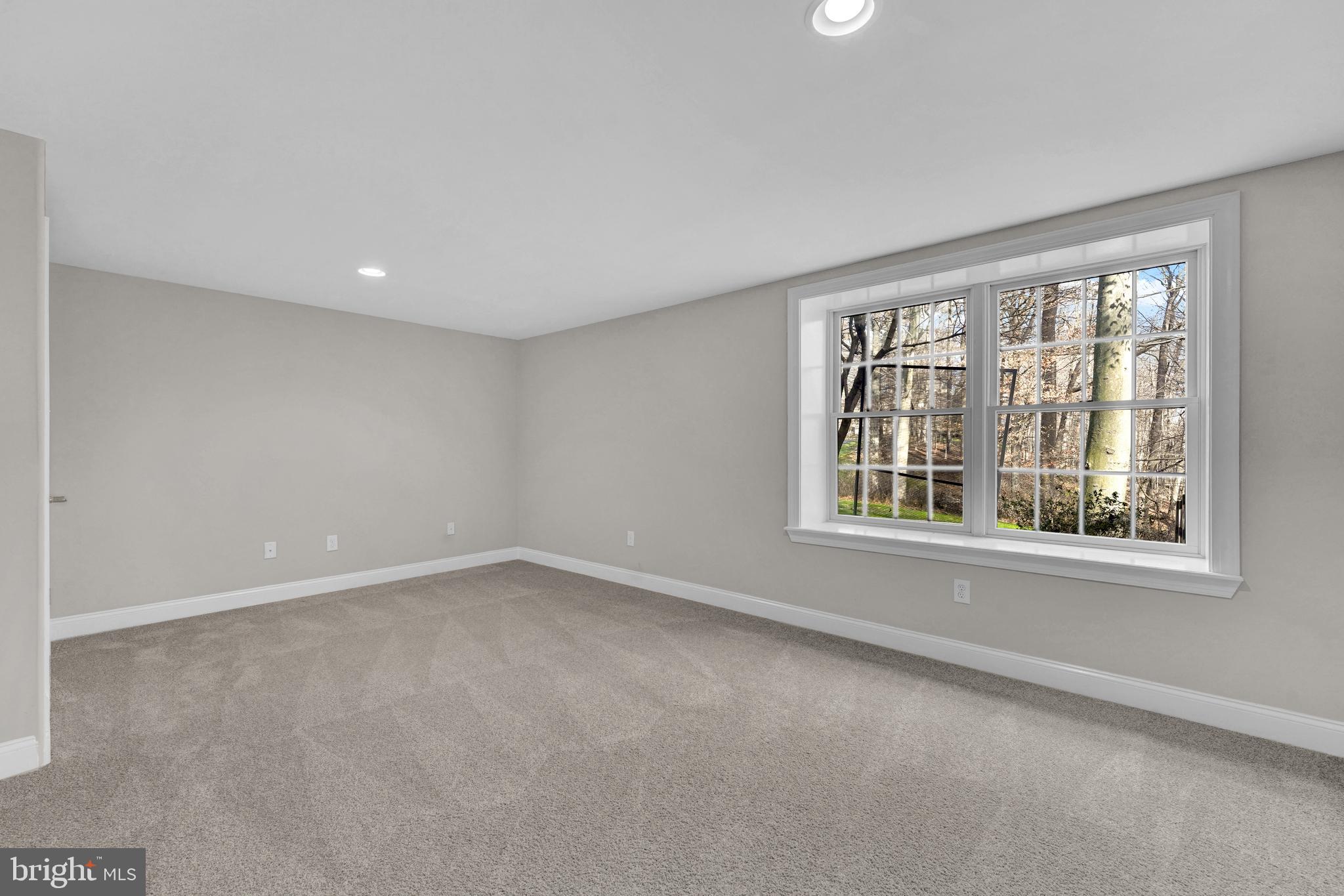 NIVIN VIEW - Residential