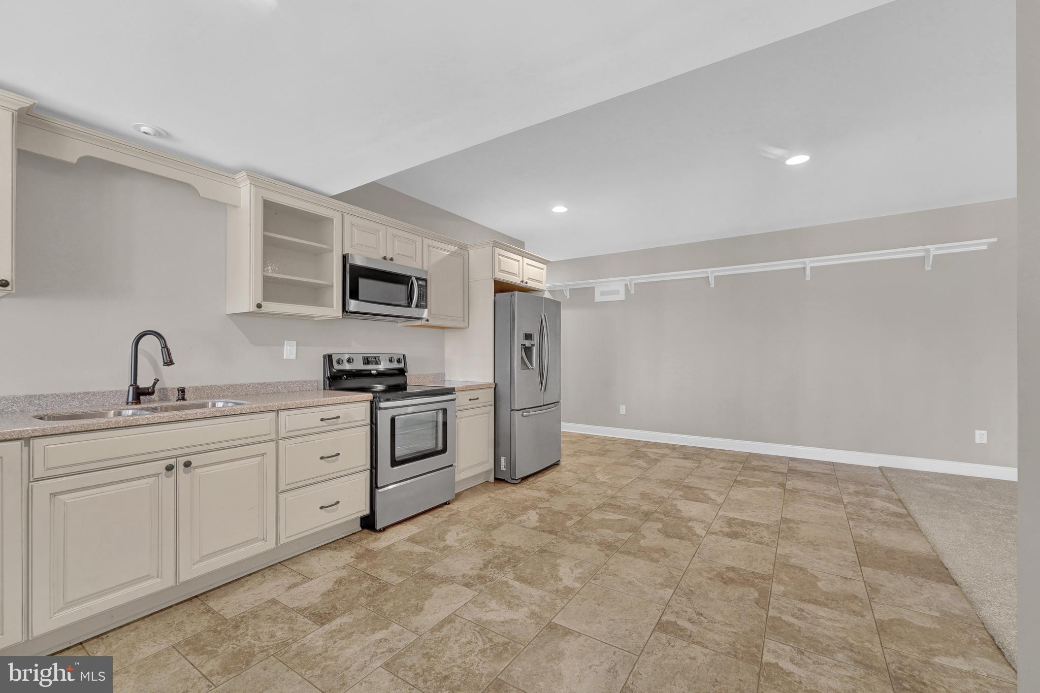 NIVIN VIEW - Residential