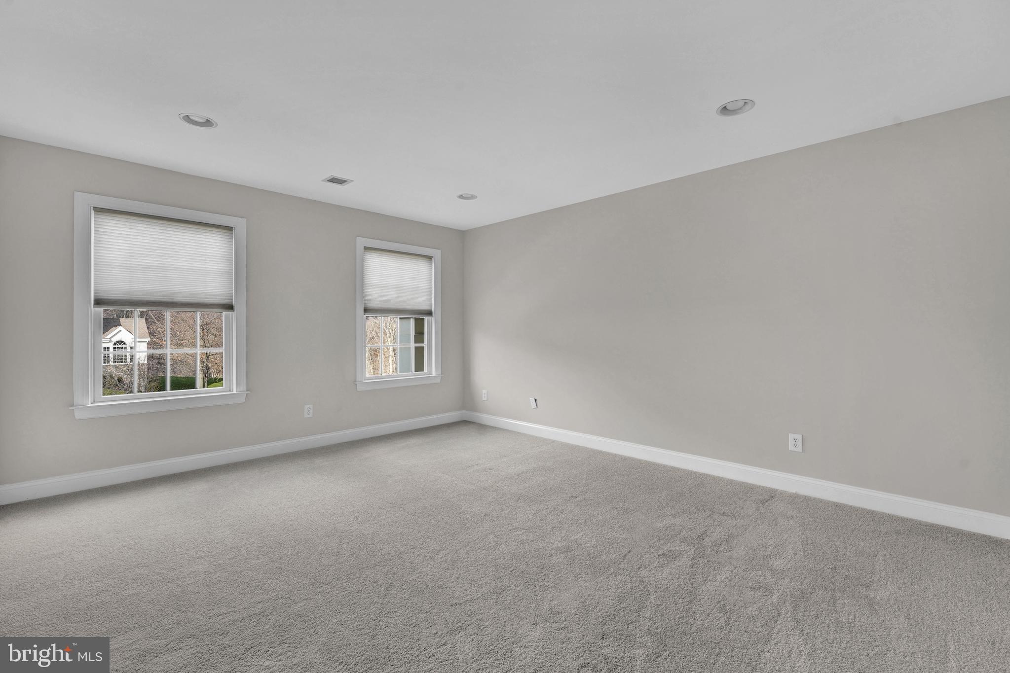 NIVIN VIEW - Residential