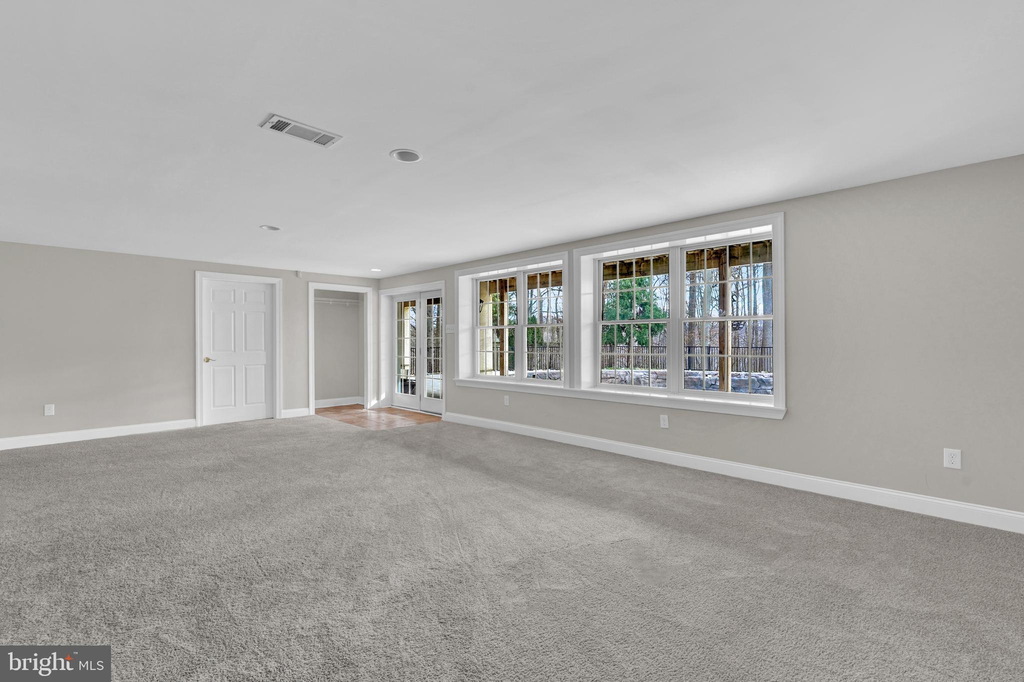 NIVIN VIEW - Residential