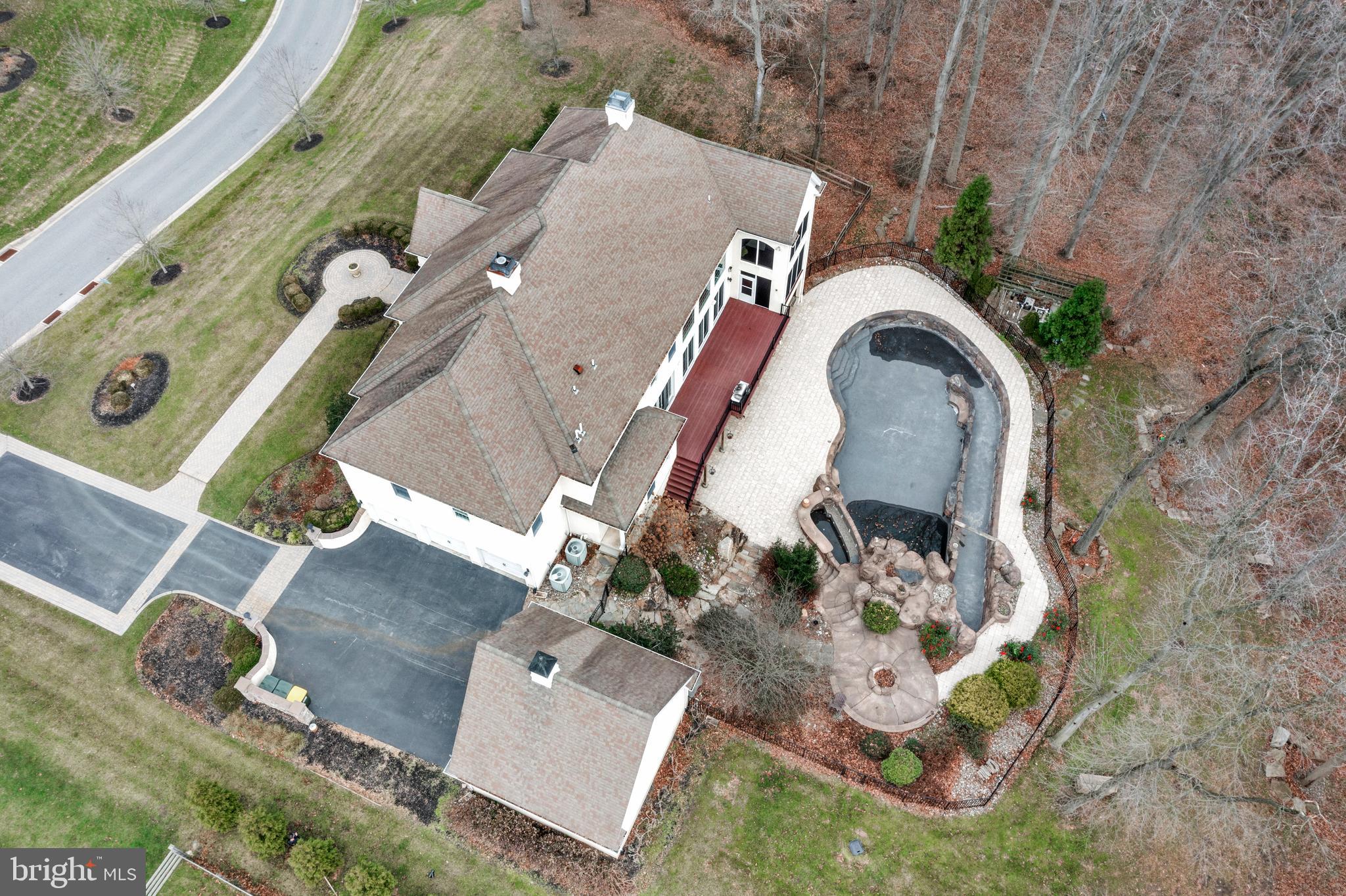 NIVIN VIEW - Residential