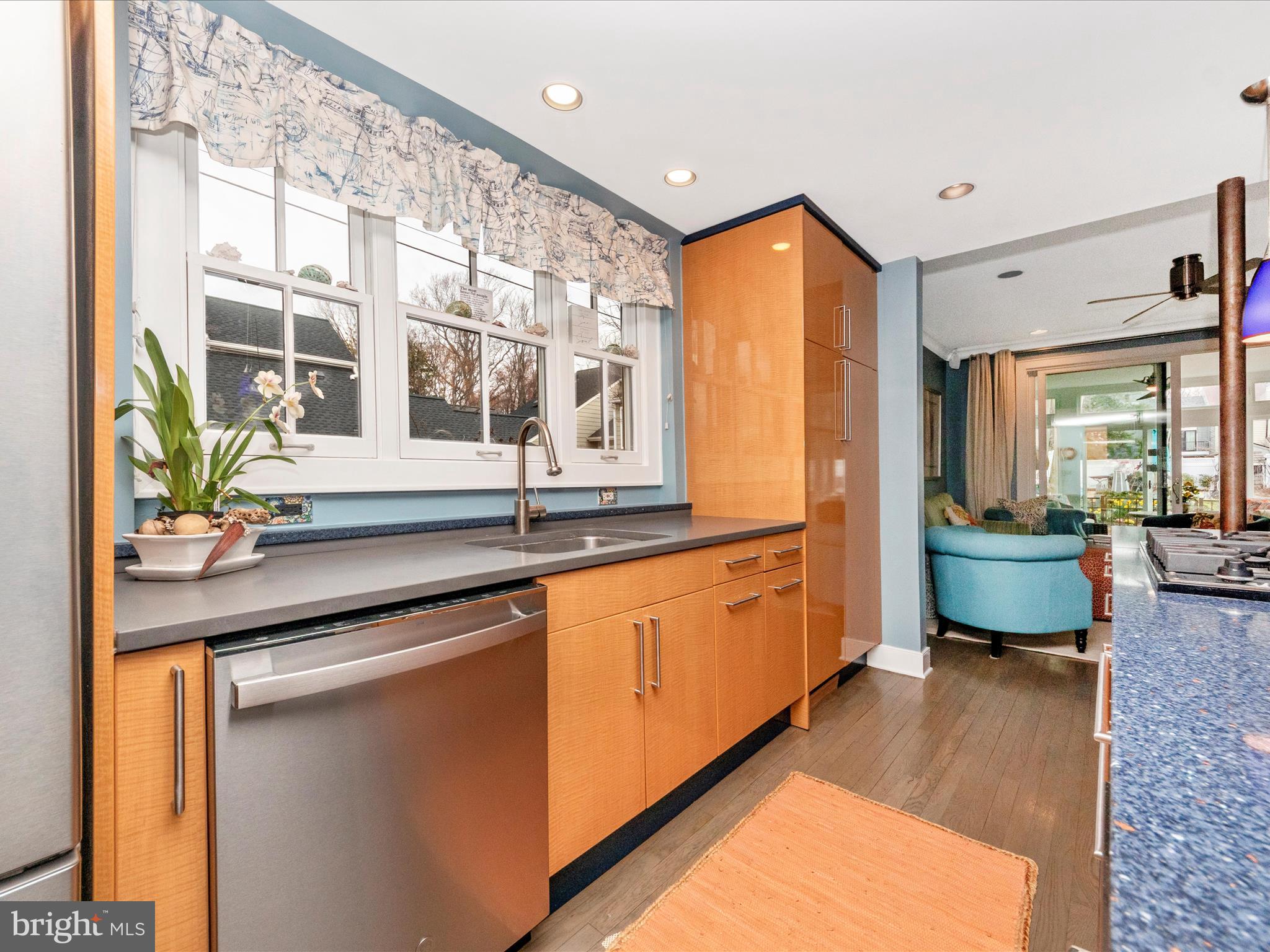 EASTPORT - Residential