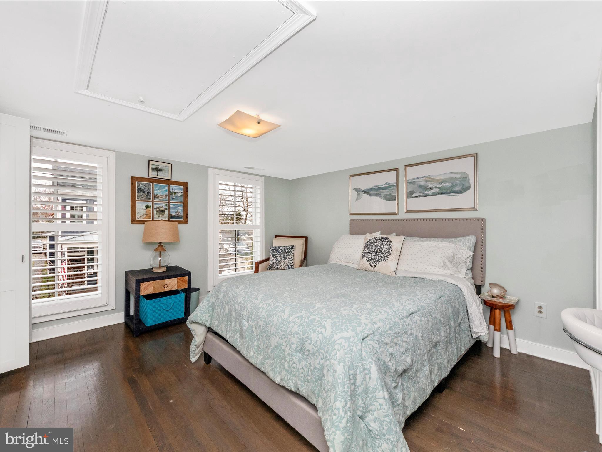 EASTPORT - Residential
