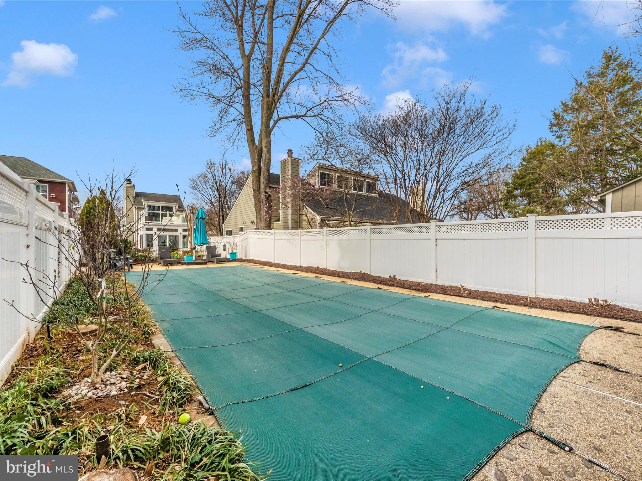 EASTPORT - Residential