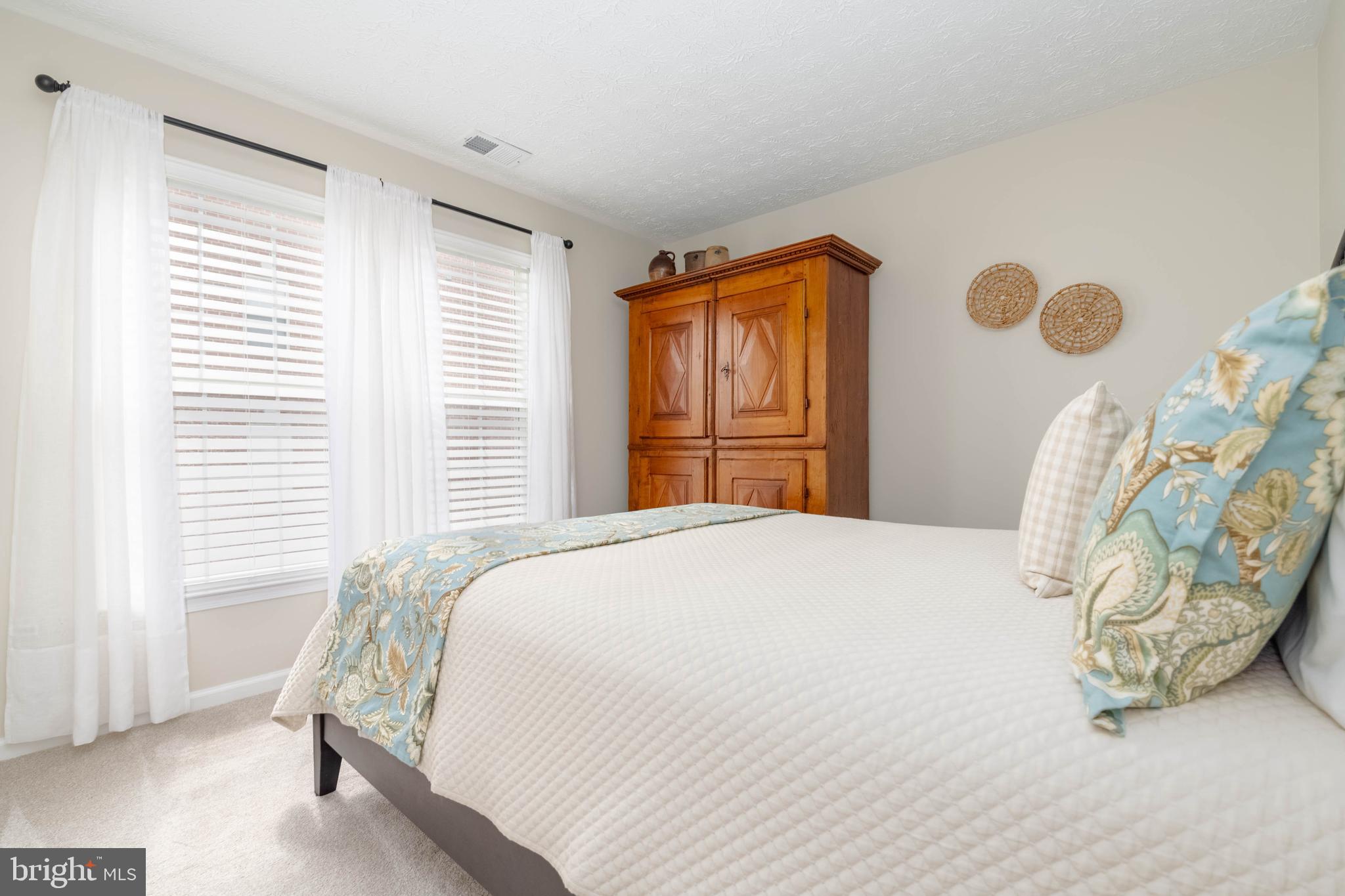 PERRY HALL FARMS - Residential