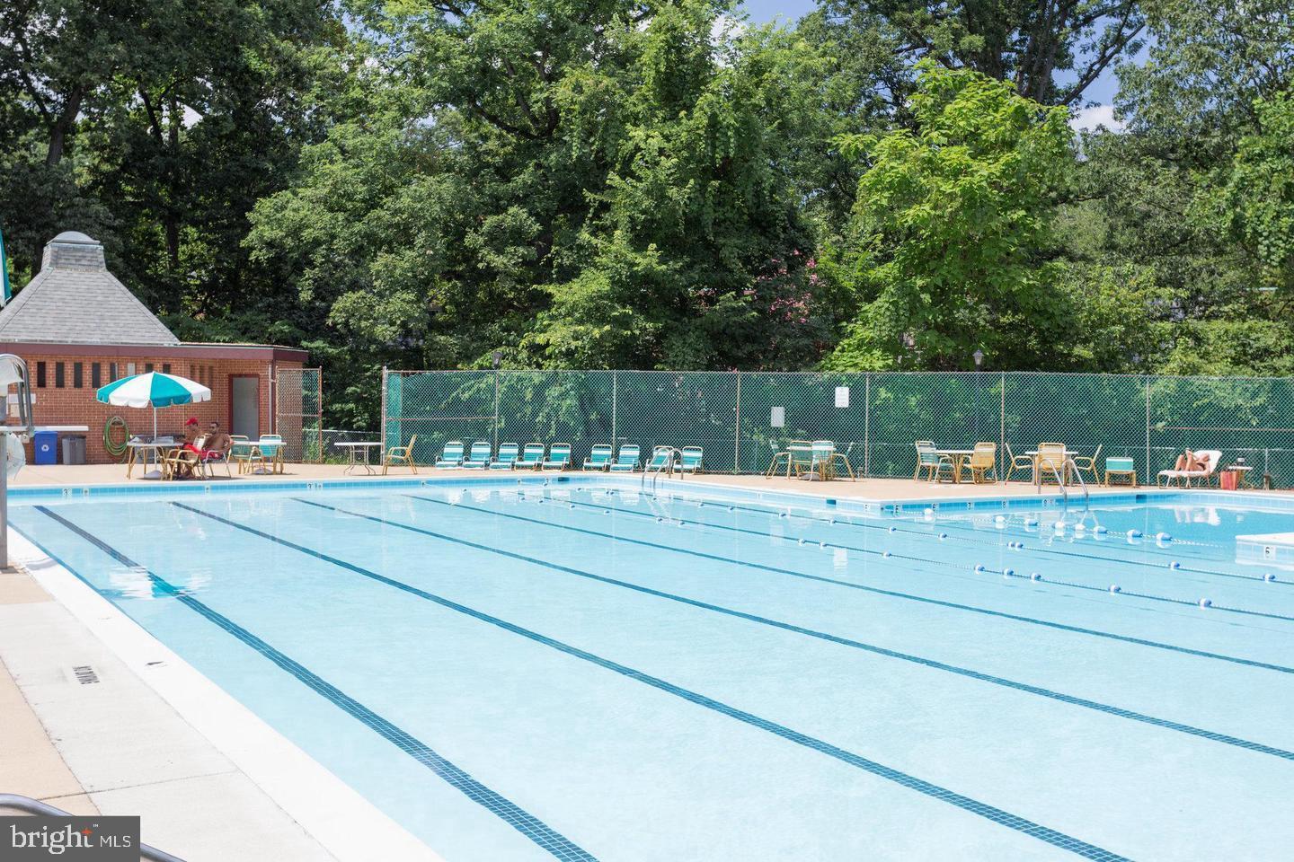 ARLINGTON VILLAGE - Residential