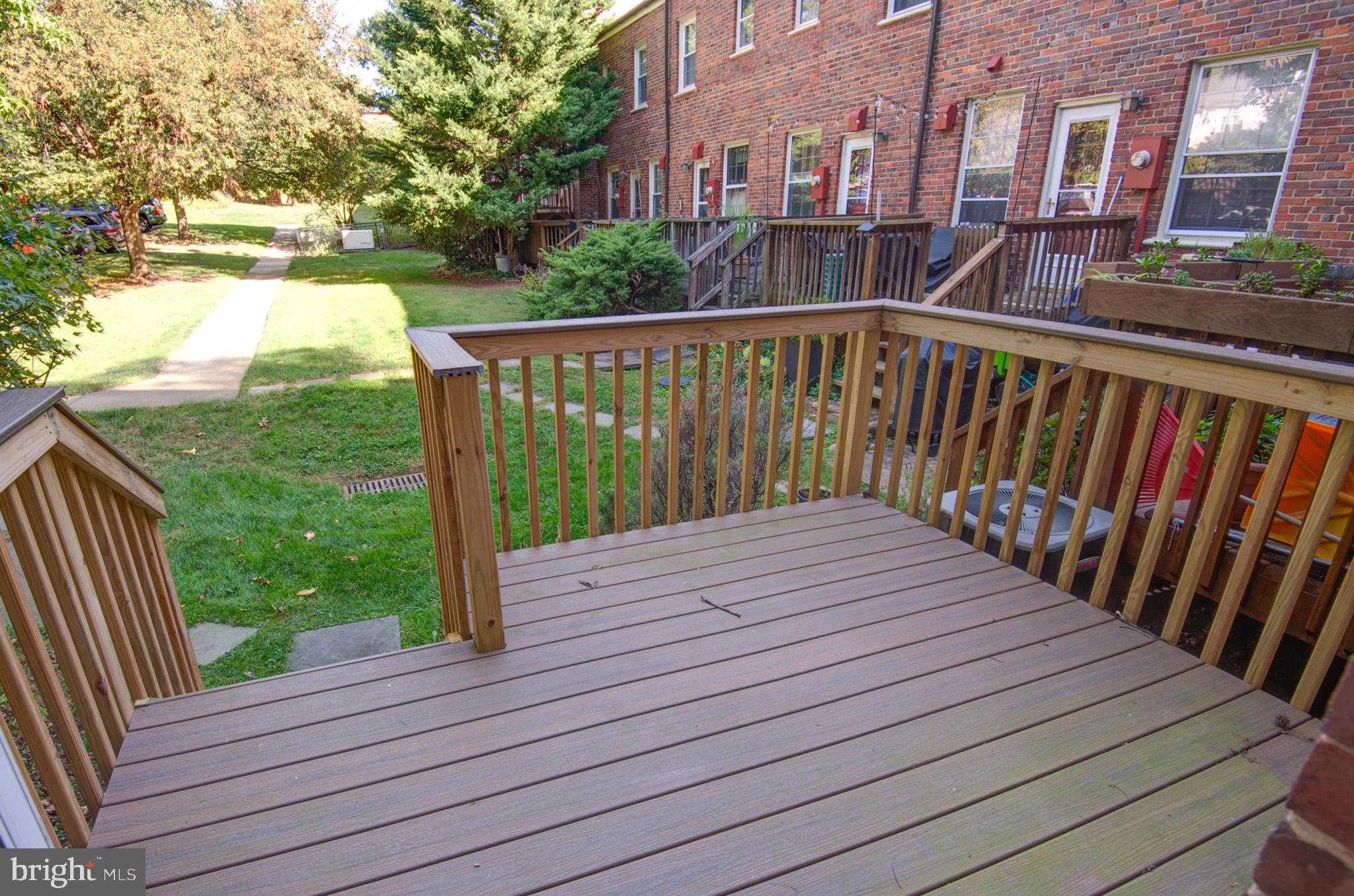 ARLINGTON VILLAGE - Residential