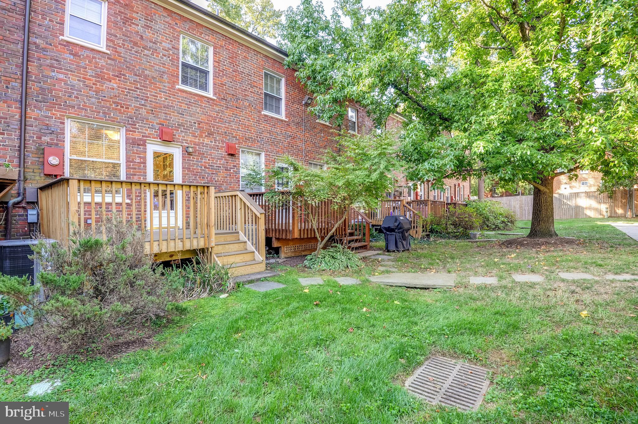 ARLINGTON VILLAGE - Residential