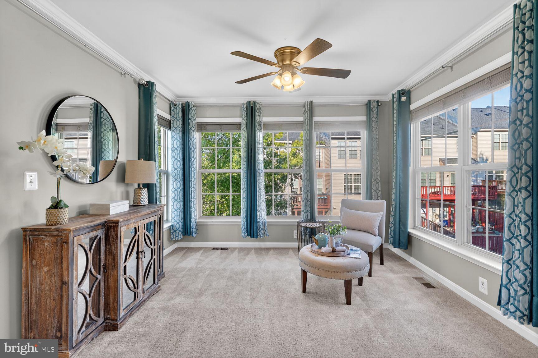 ALEXANDERS CHASE - Residential