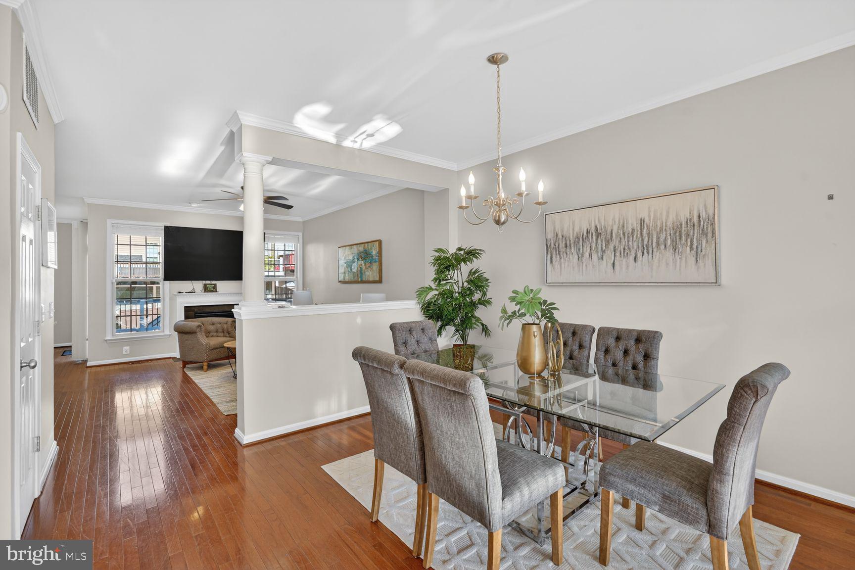 ALEXANDERS CHASE - Residential