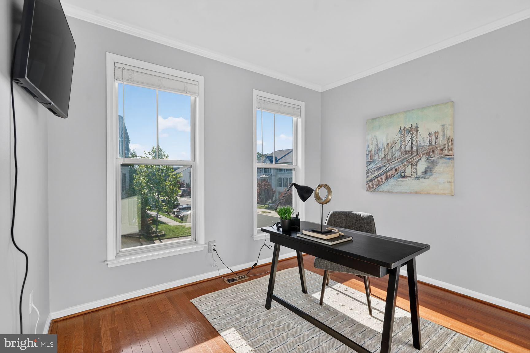 ALEXANDERS CHASE - Residential