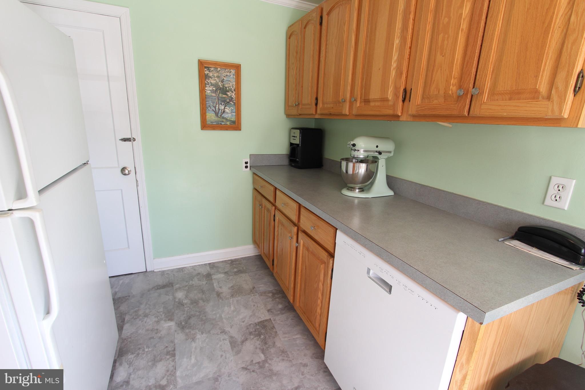 LOCH RAVEN MANOR - Residential