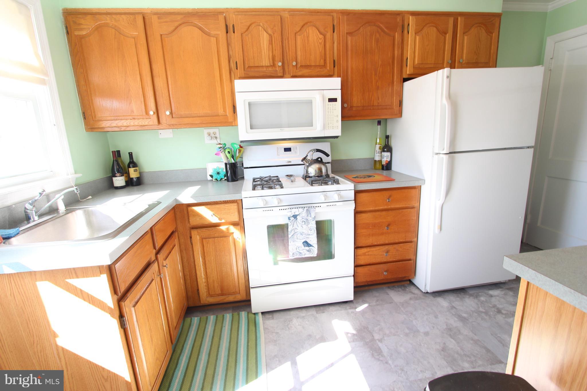 LOCH RAVEN MANOR - Residential