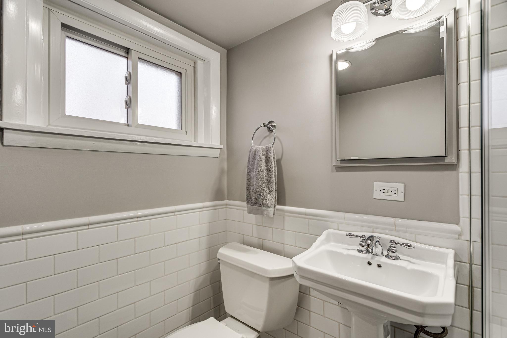 ROCK CREEK PALISADES - Residential