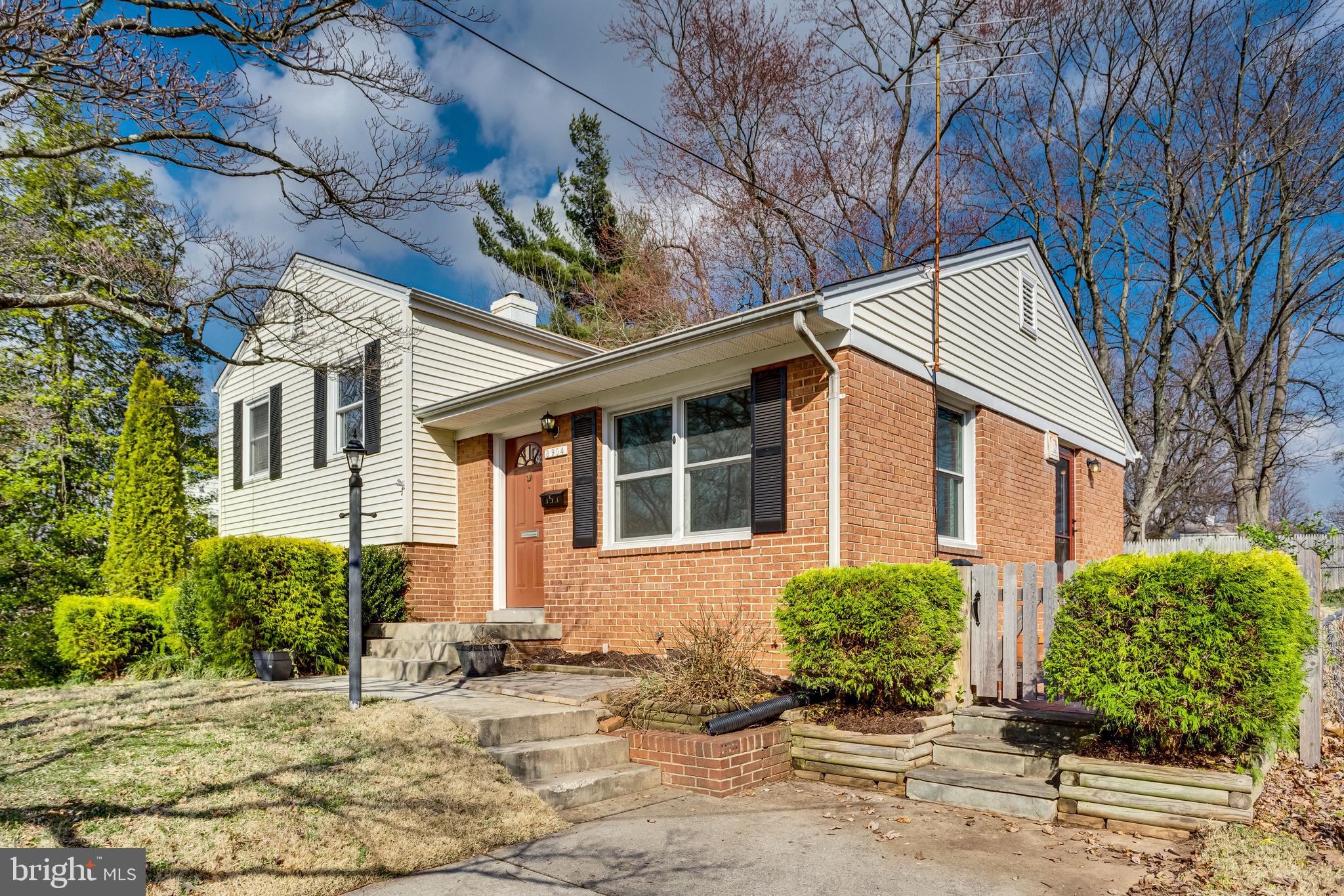 ROCK CREEK PALISADES - Residential