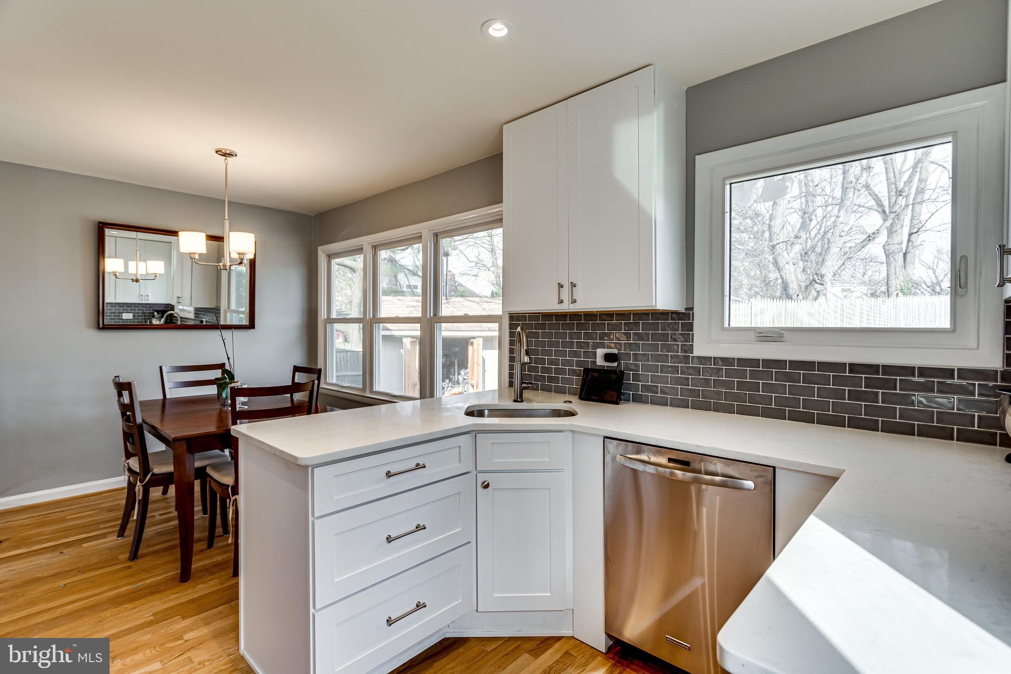 ROCK CREEK PALISADES - Residential