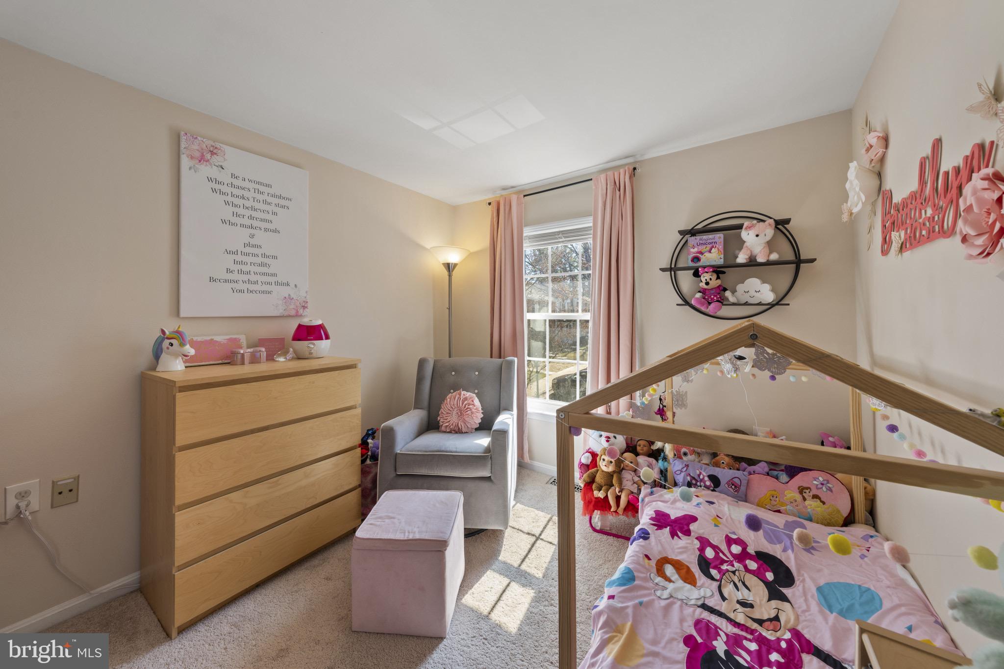 BURKE CENTRE - Residential