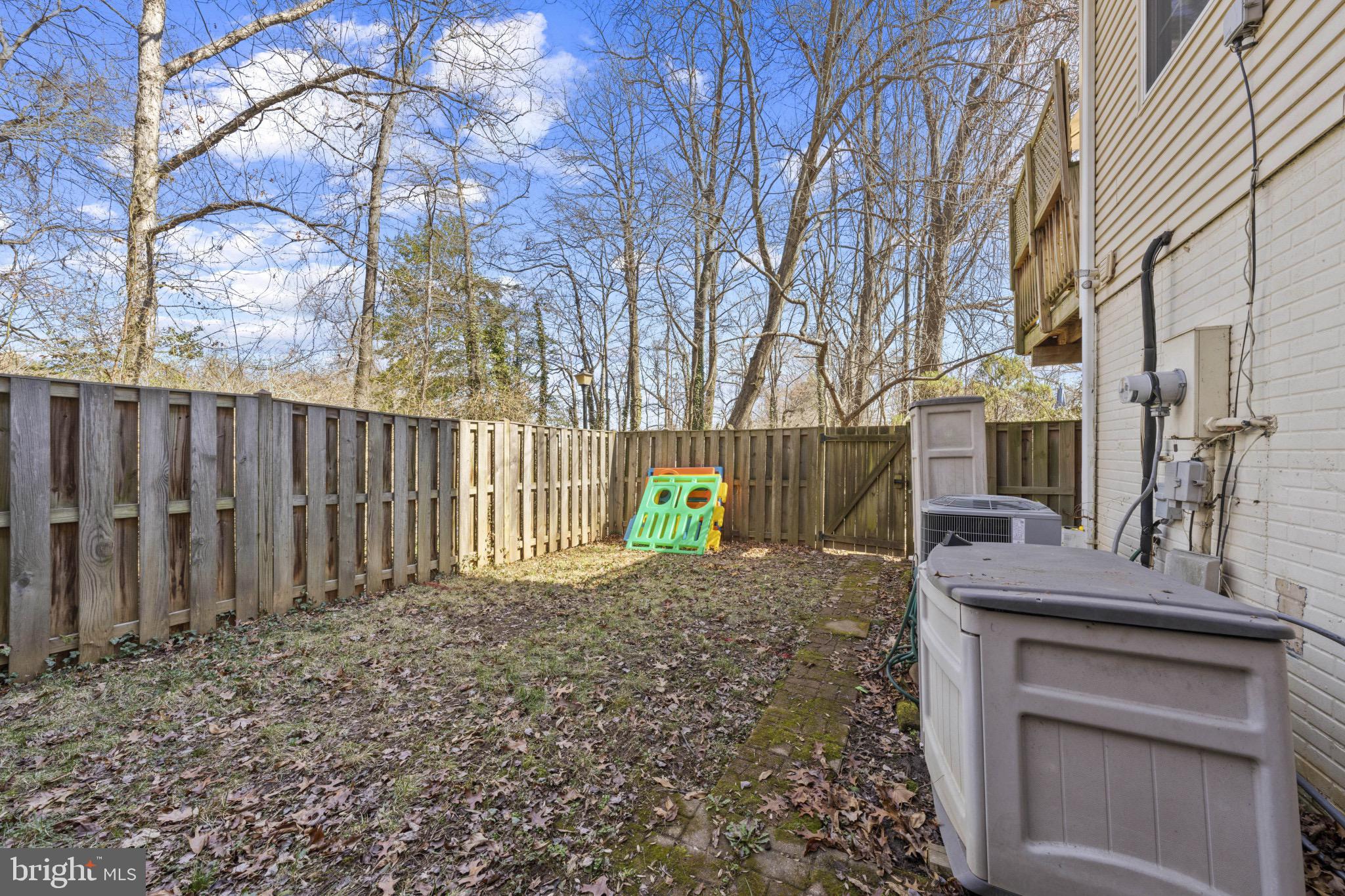 BURKE CENTRE - Residential