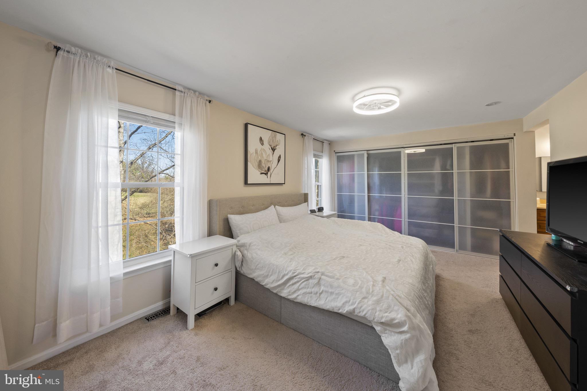 BURKE CENTRE - Residential