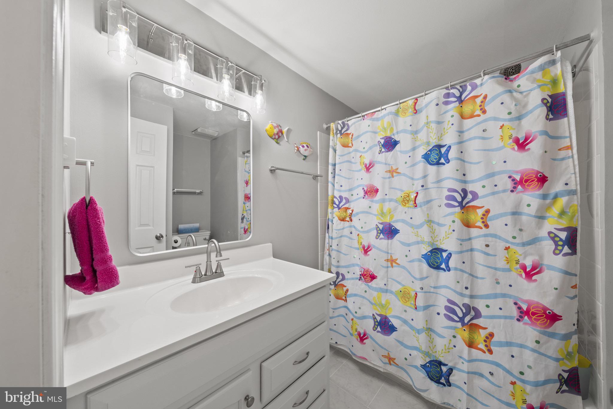 BURKE CENTRE - Residential