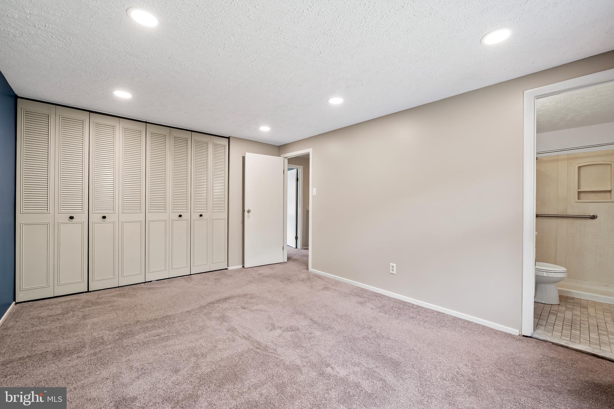 BENTON TERRACE - Residential