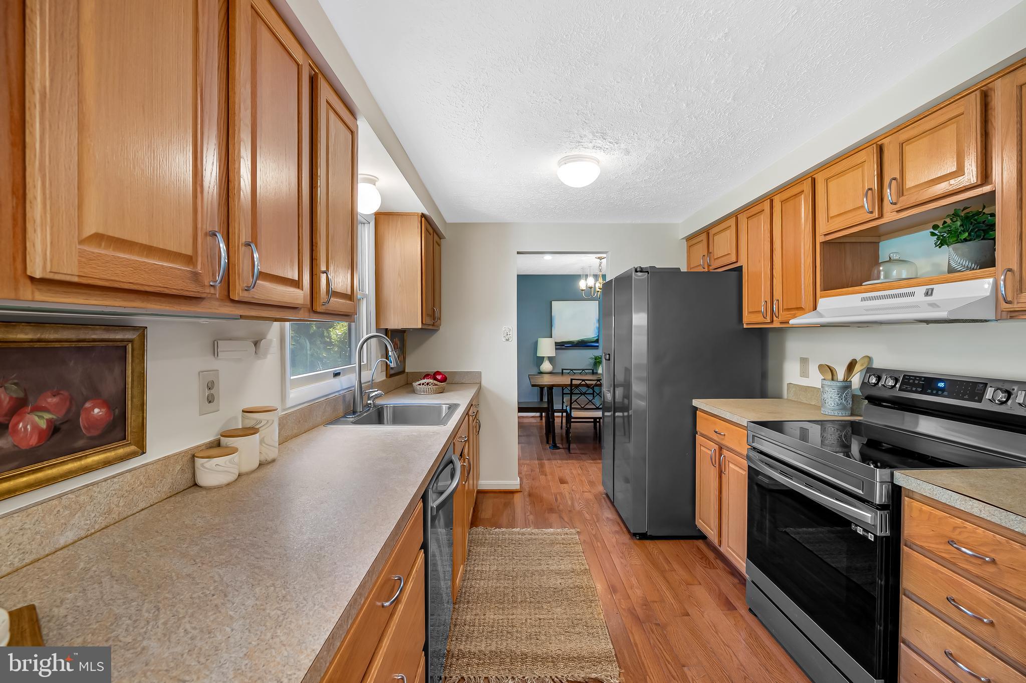 BENTON TERRACE - Residential