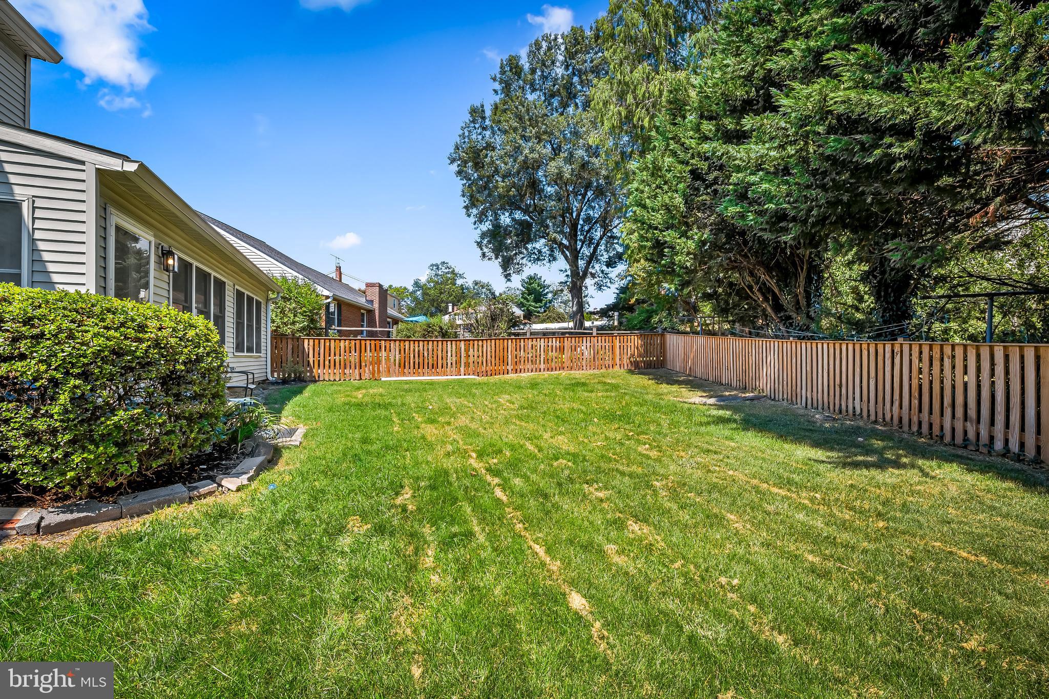 BENTON TERRACE - Residential