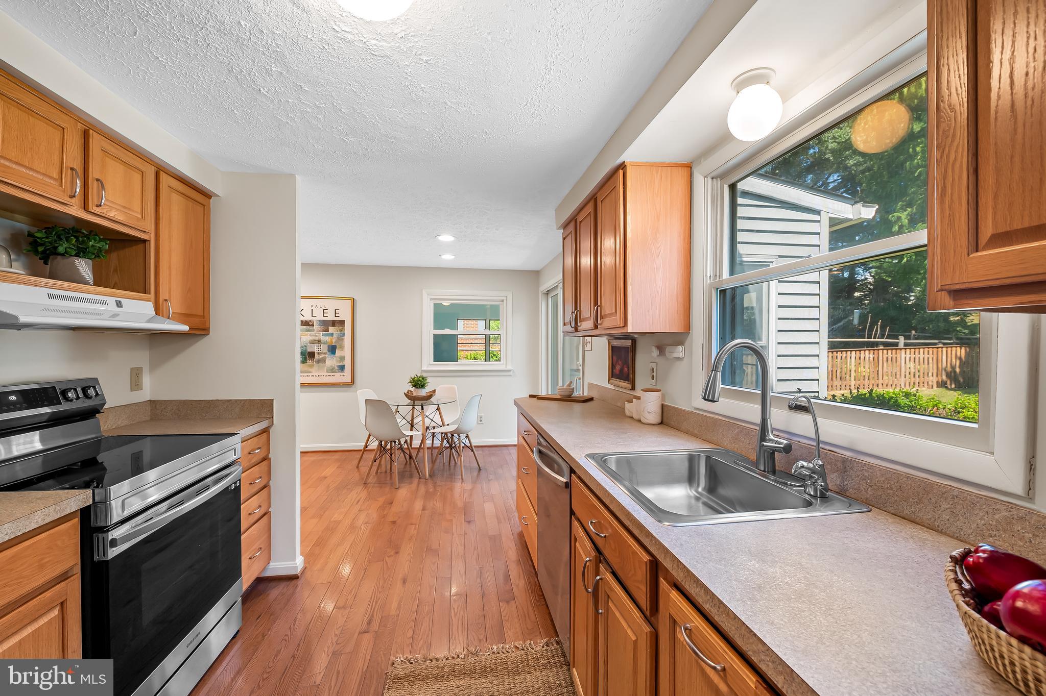 BENTON TERRACE - Residential