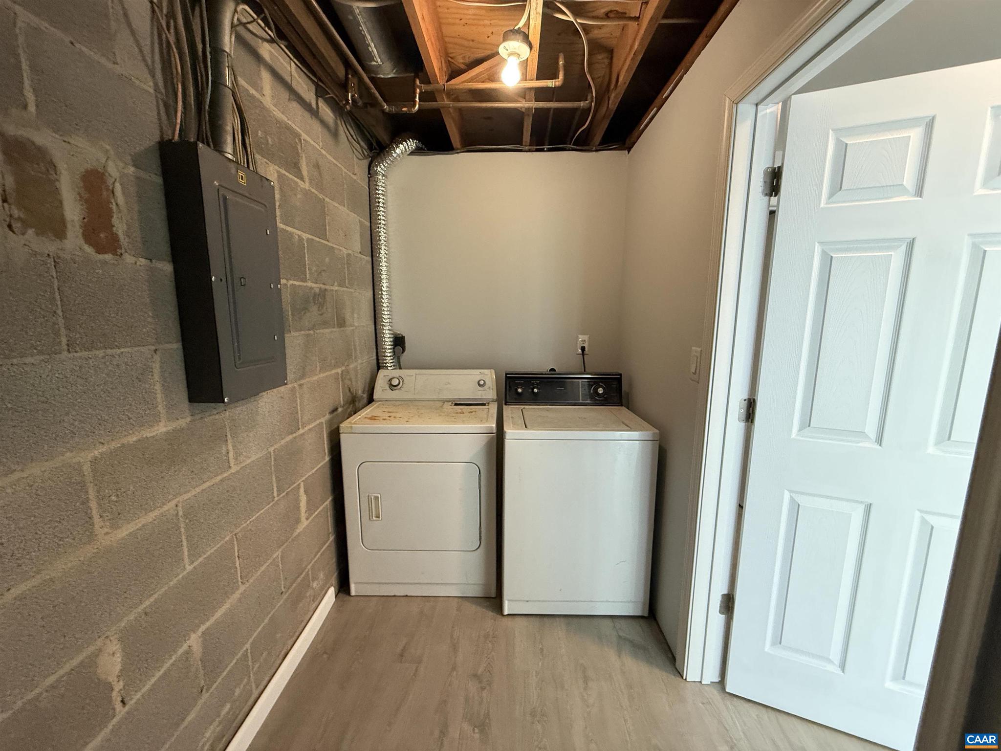 GEORGETOWN GREEN - Residential Lease