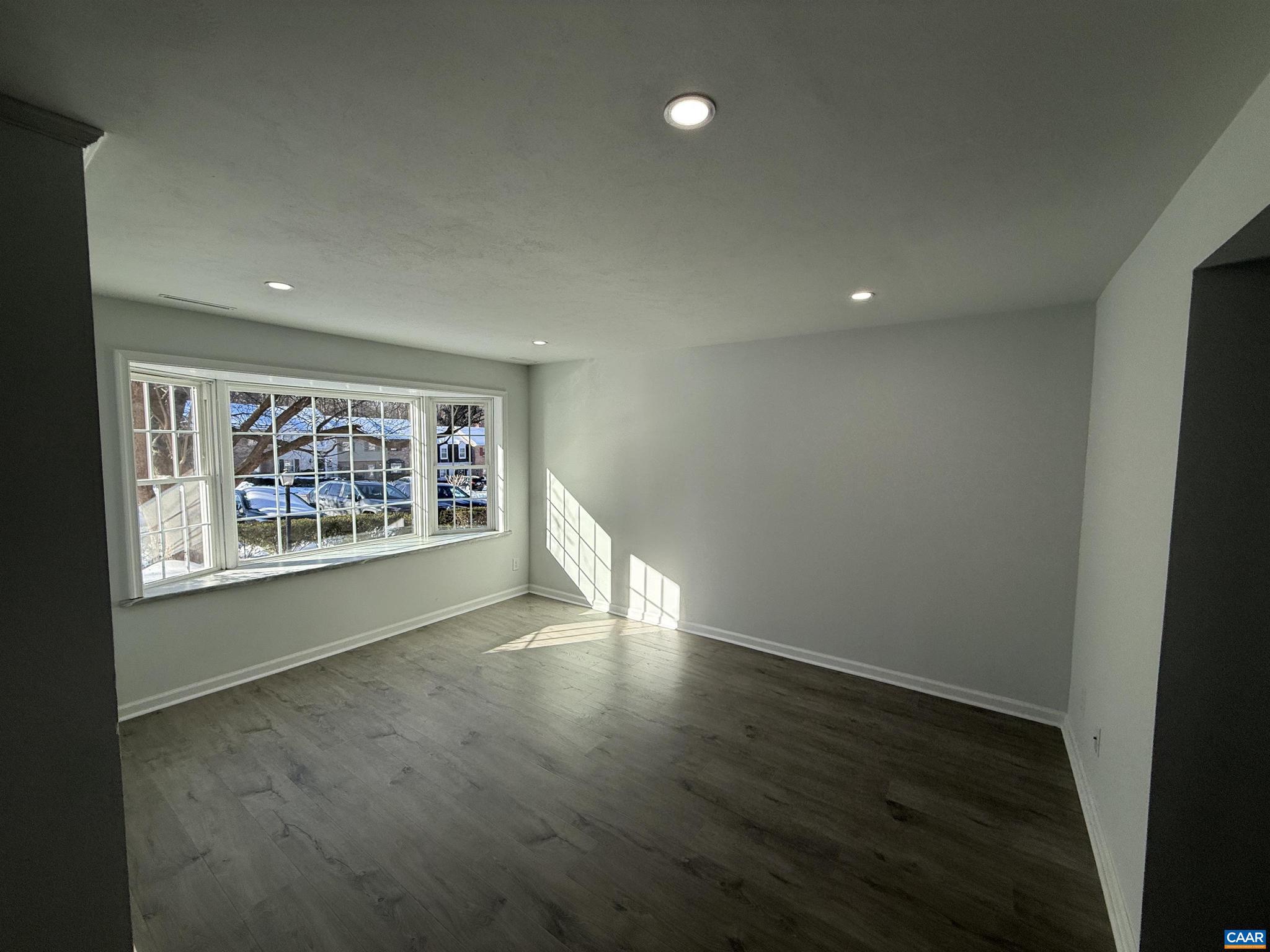 120 GEORGETOWN GREEN