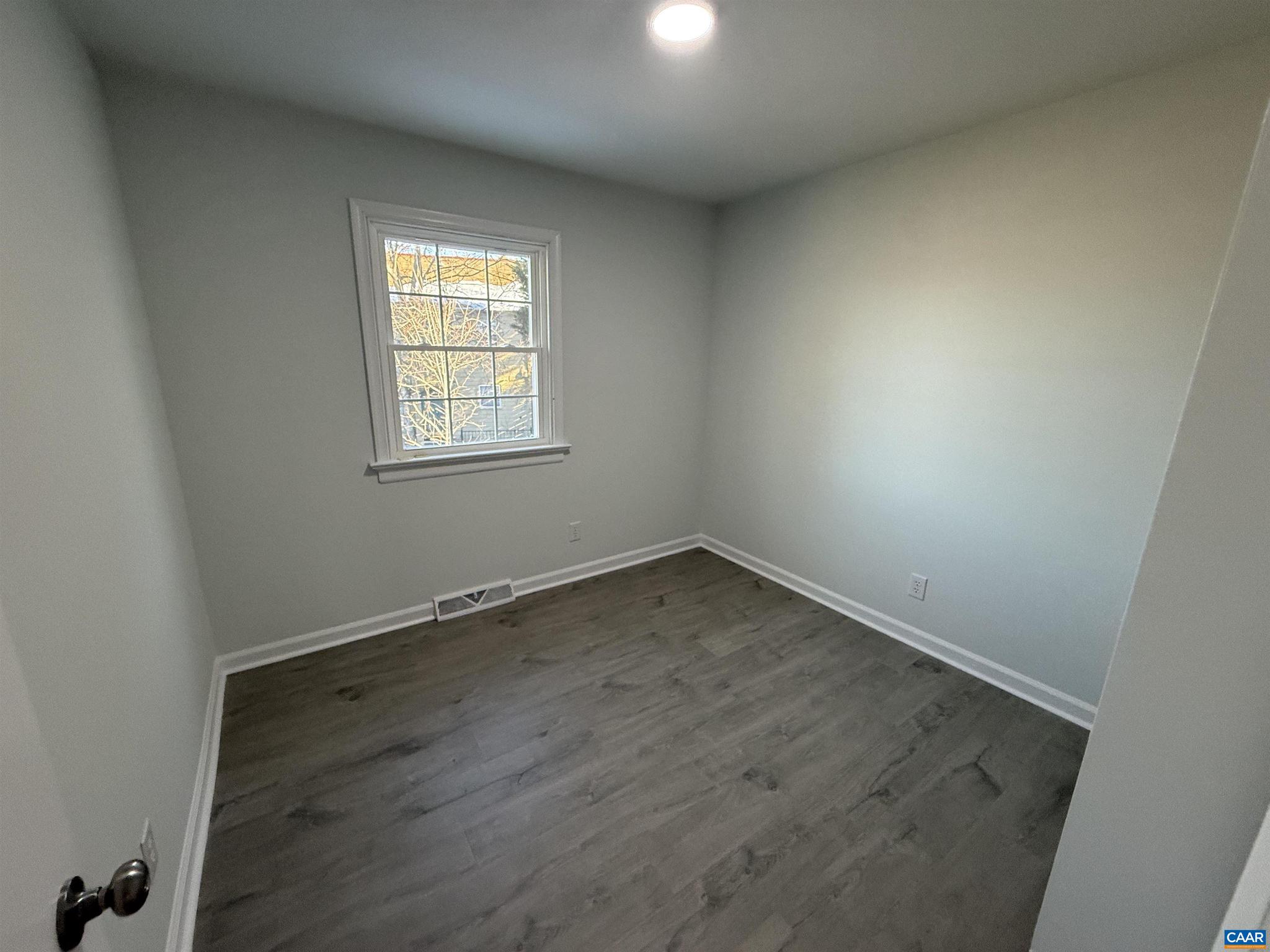 GEORGETOWN GREEN - Residential Lease