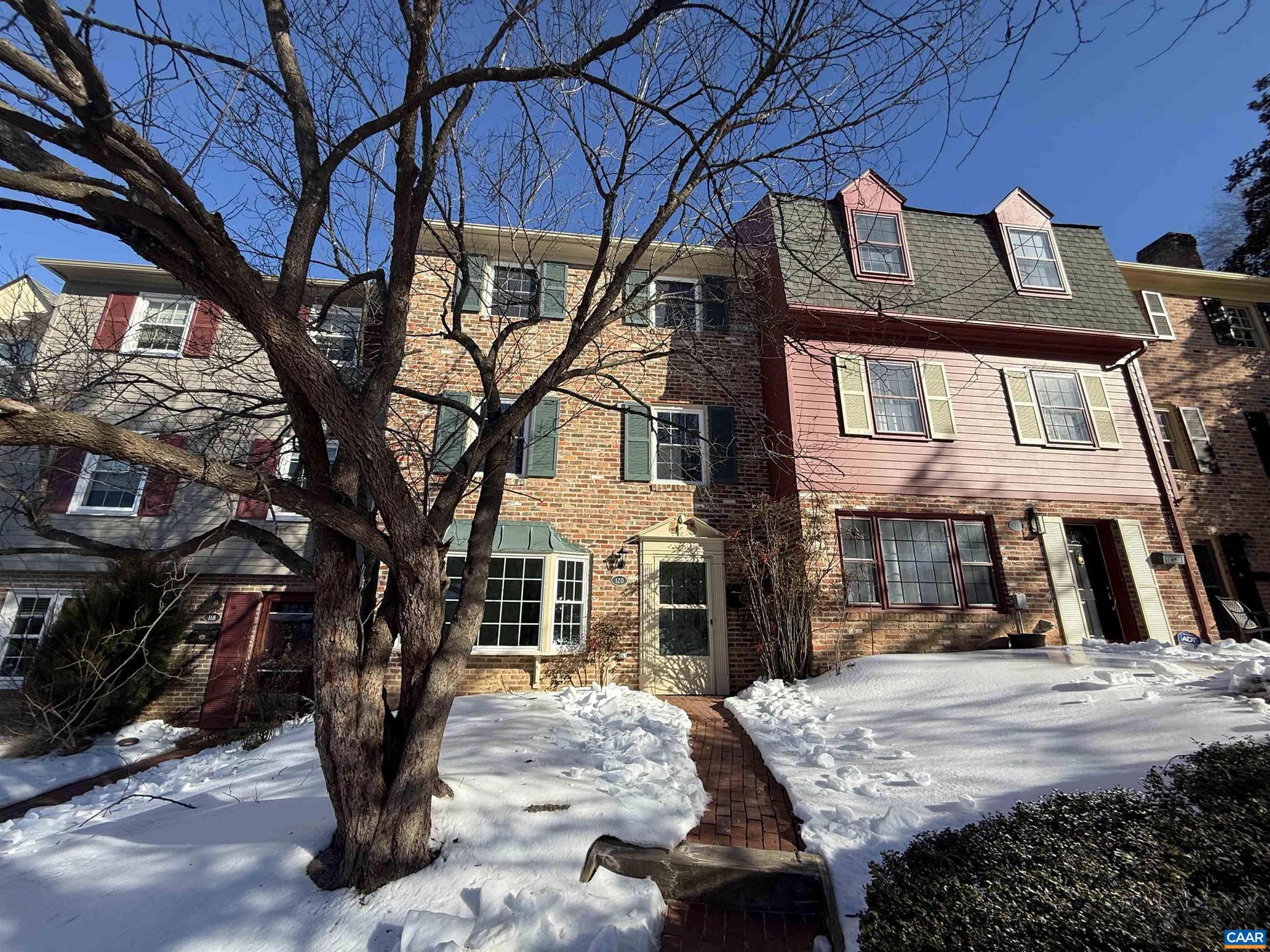 GEORGETOWN GREEN - Residential Lease