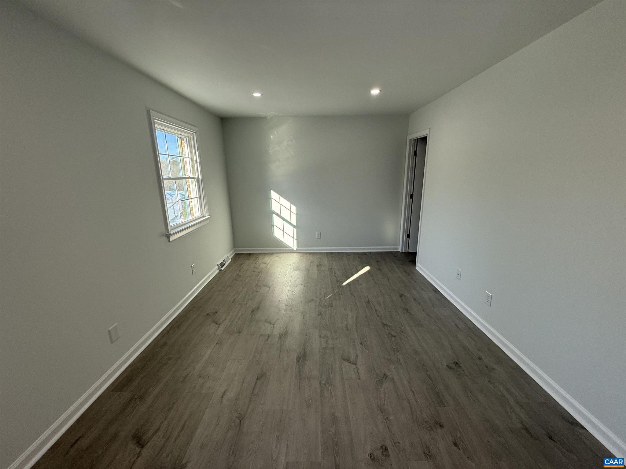 GEORGETOWN GREEN - Residential Lease