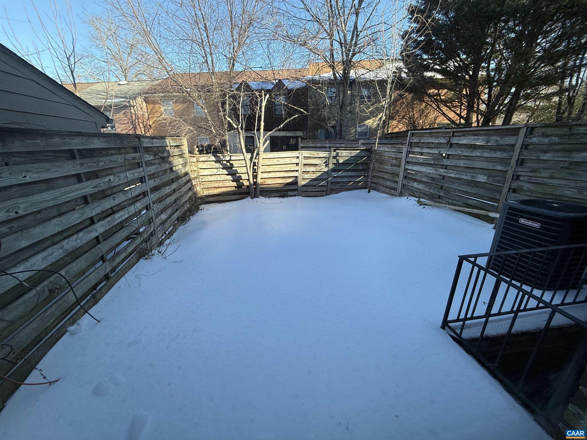 GEORGETOWN GREEN - Residential Lease