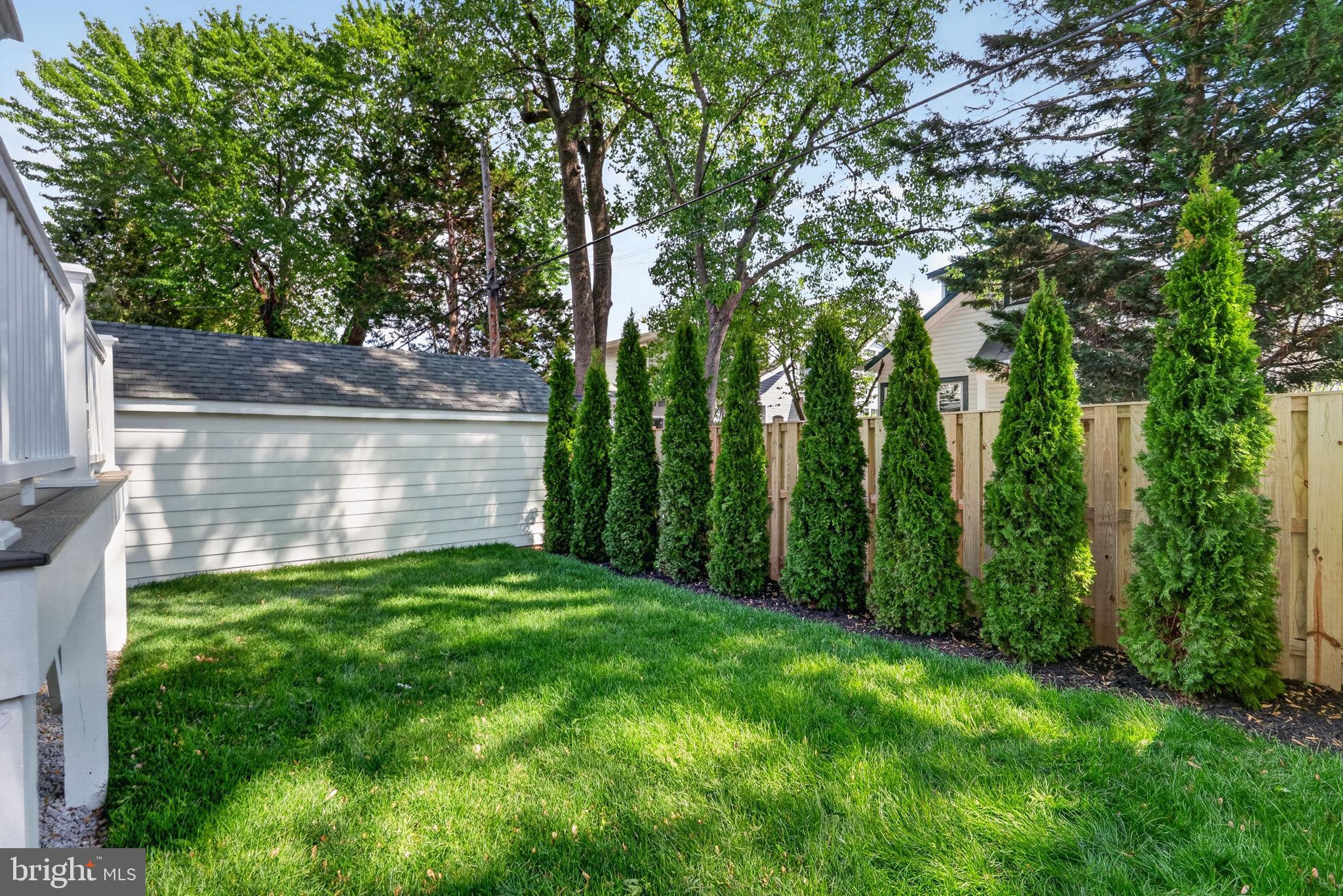 ROSEMONT - Residential