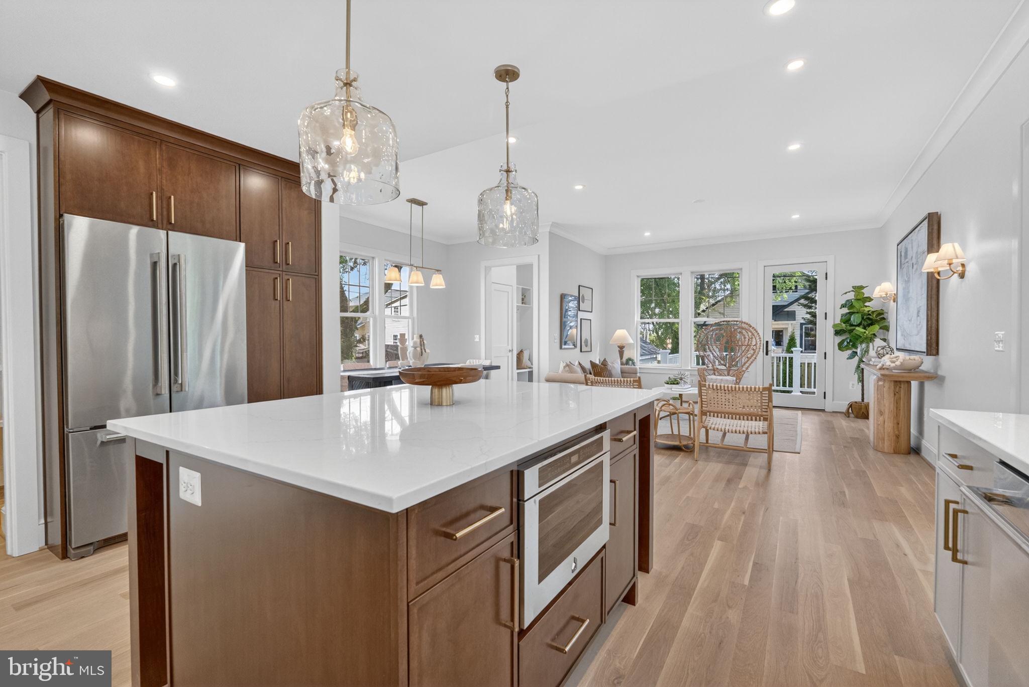 ROSEMONT - Residential