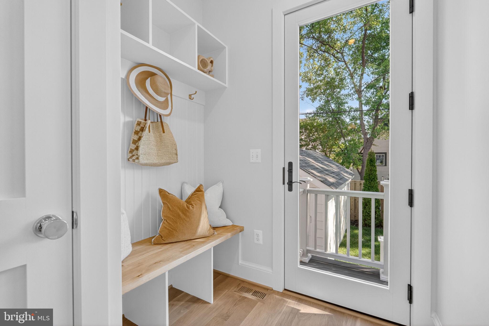 ROSEMONT - Residential