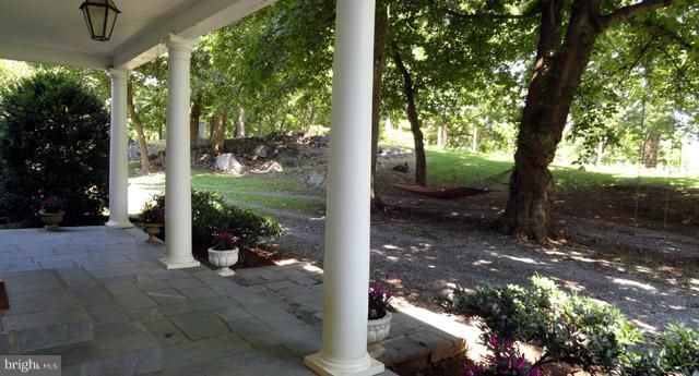 HEAD SPRINGS - Residential